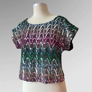Vintage 80s Disco Multicolor ZigZag Sequin Short Sleeve Party Top
